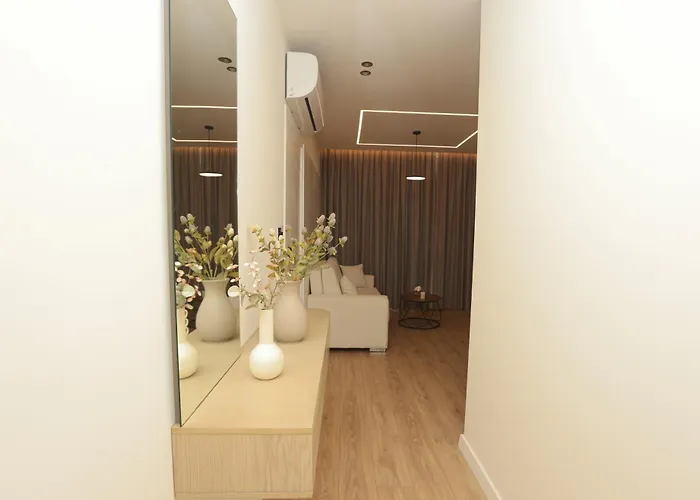 Jon's Garden Apartment Tirana