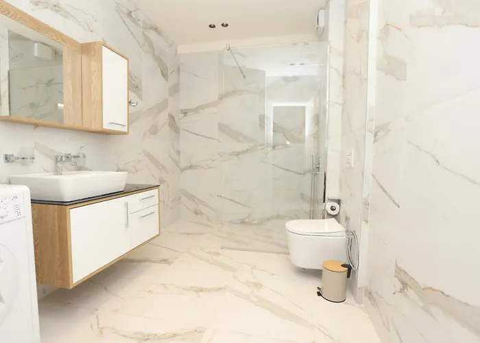 Jon's Garden Apartament Tirana